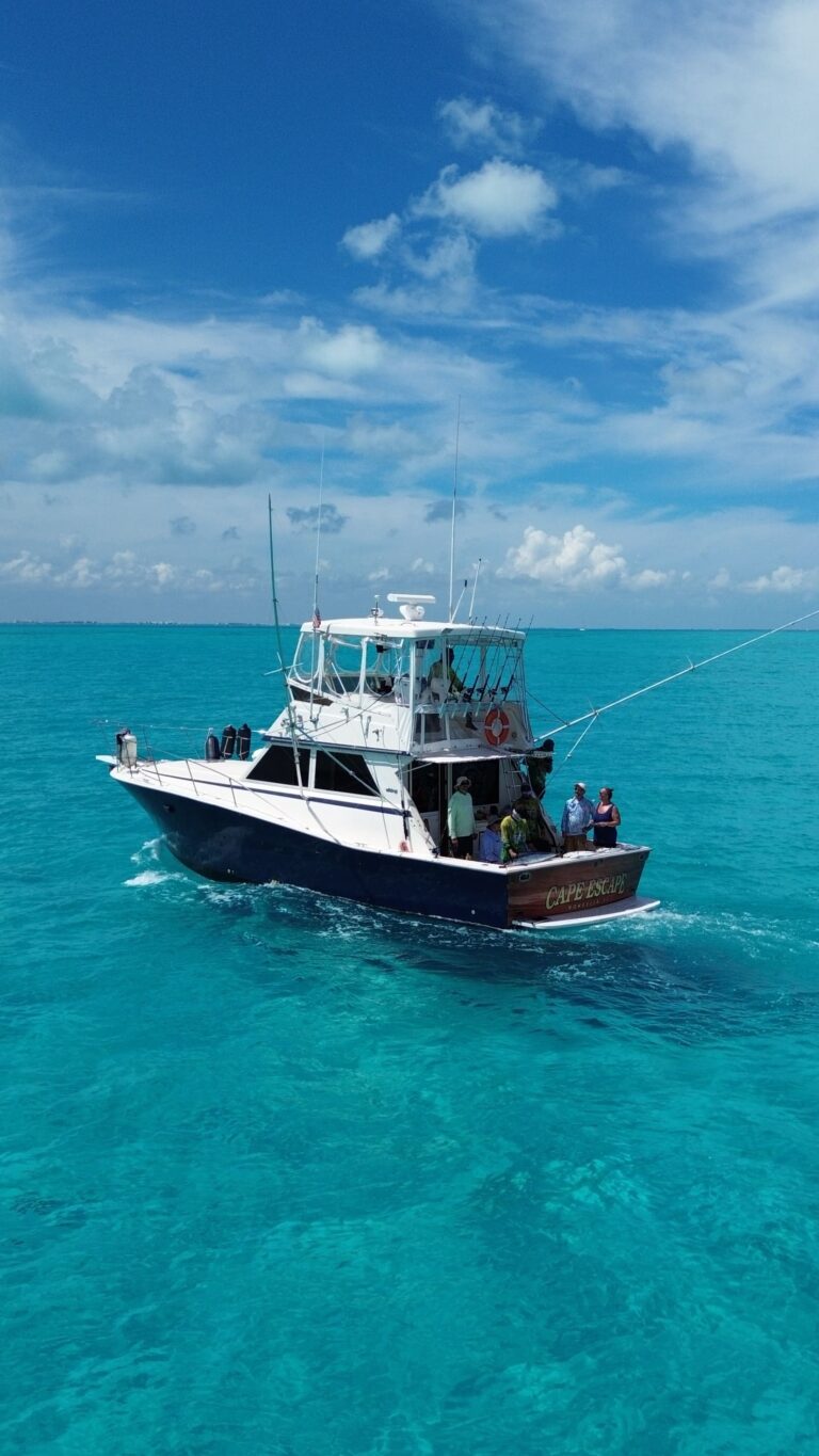 Cape Escape sportfishing boat in Cancun