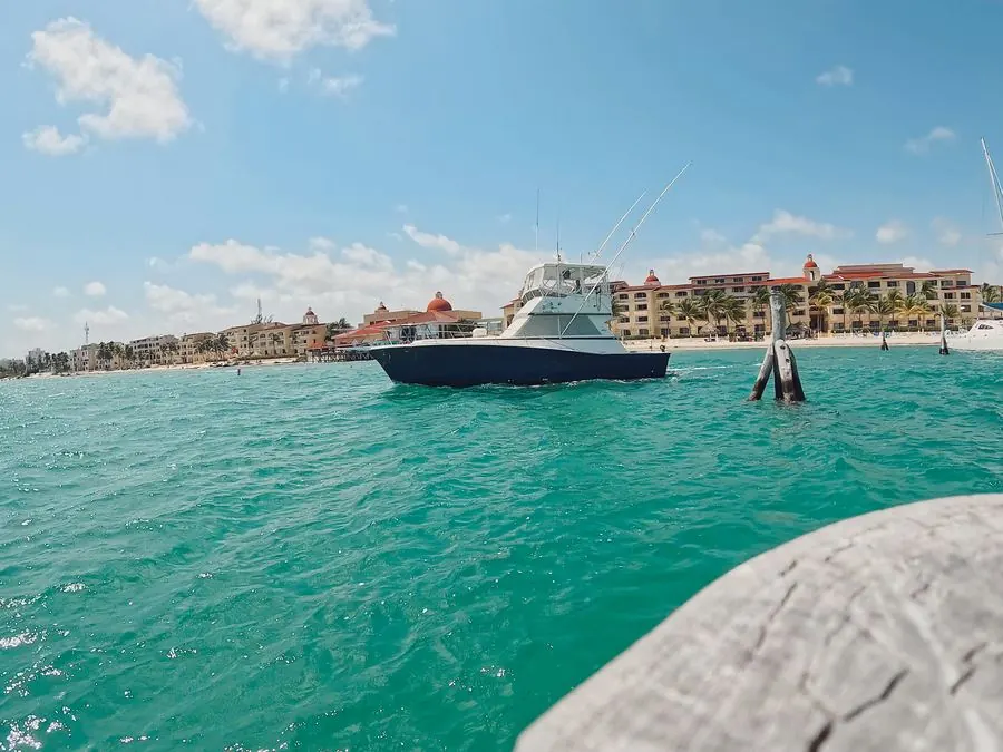 Cape Escape 41 ft Viking on turquoise water off Isla Mujeres