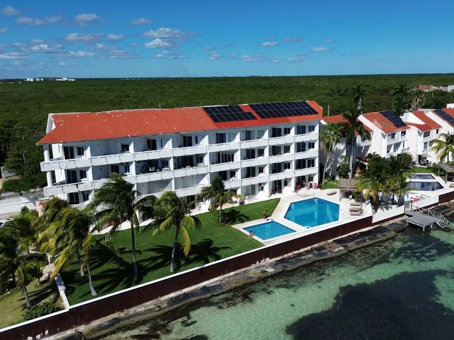 Waterfront vacation rental with pool in Cancún