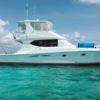 Totopo 49 ft Silverton fishing yacht in Cancun